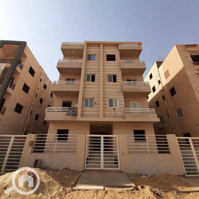 3 Bedroom Flat for Sale in Badr City, Cairo - f5e68359-49c9-44a3-94f3-82002557848e. jpg 3 Bedroom Flat for Sale in Badr City, Cairo - f5e68359-49c9-44a3-94f3-82002557848e. jpg