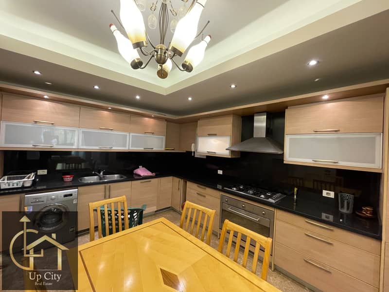 12 9fe35cc8-757e-490b-b483-9afe6d728369. jpg