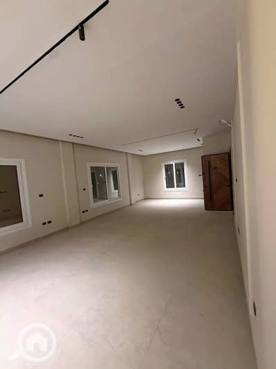 3 Bedroom Flat for Sale in Sheikh Zayed, Giza - WhatsApp Image 2026-10-08 at 5.36. 25 PM (1). jpeg 3 Bedroom Flat for Sale in Sheikh Zayed, Giza - WhatsApp Image 2026-10-08 at 5.36. 25 PM (1). jpeg