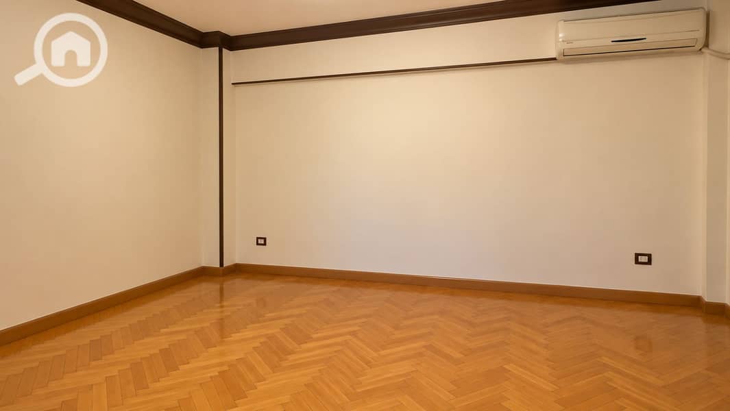 4 30426. jpg