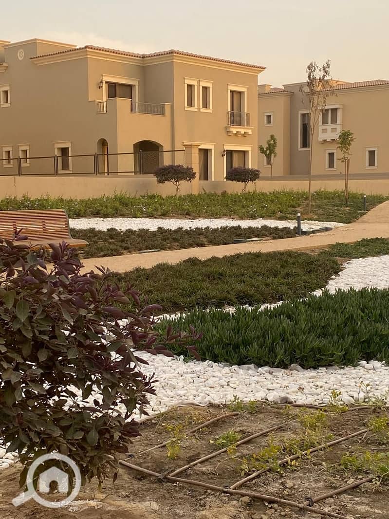 eab78139-fa9e-4e58-9829-f200725bb8df. jpg eab78139-fa9e-4e58-9829-f200725bb8df. jpg