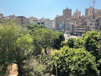 2 Bedroom Flat for Sale in Faisal, Giza - شقة للبيع بڤيو مفتوح على قصر ومنظر طبيعي – شارع أحمد كامل – أول فيصل