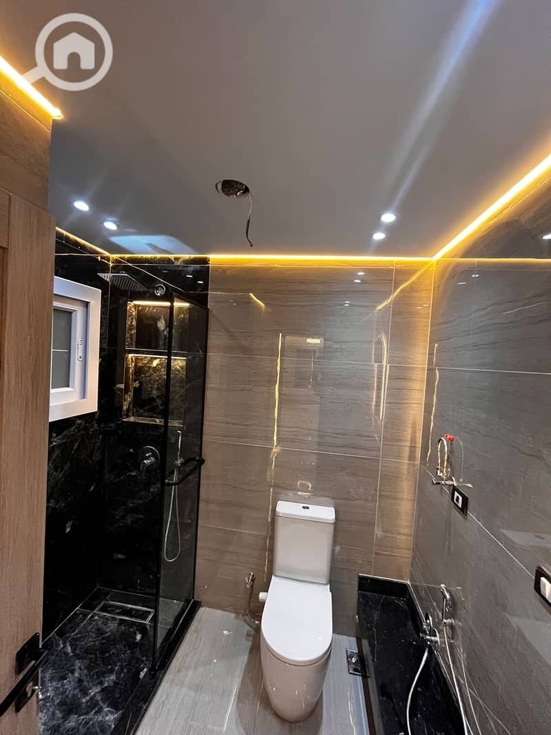 6 1000687928. jpg