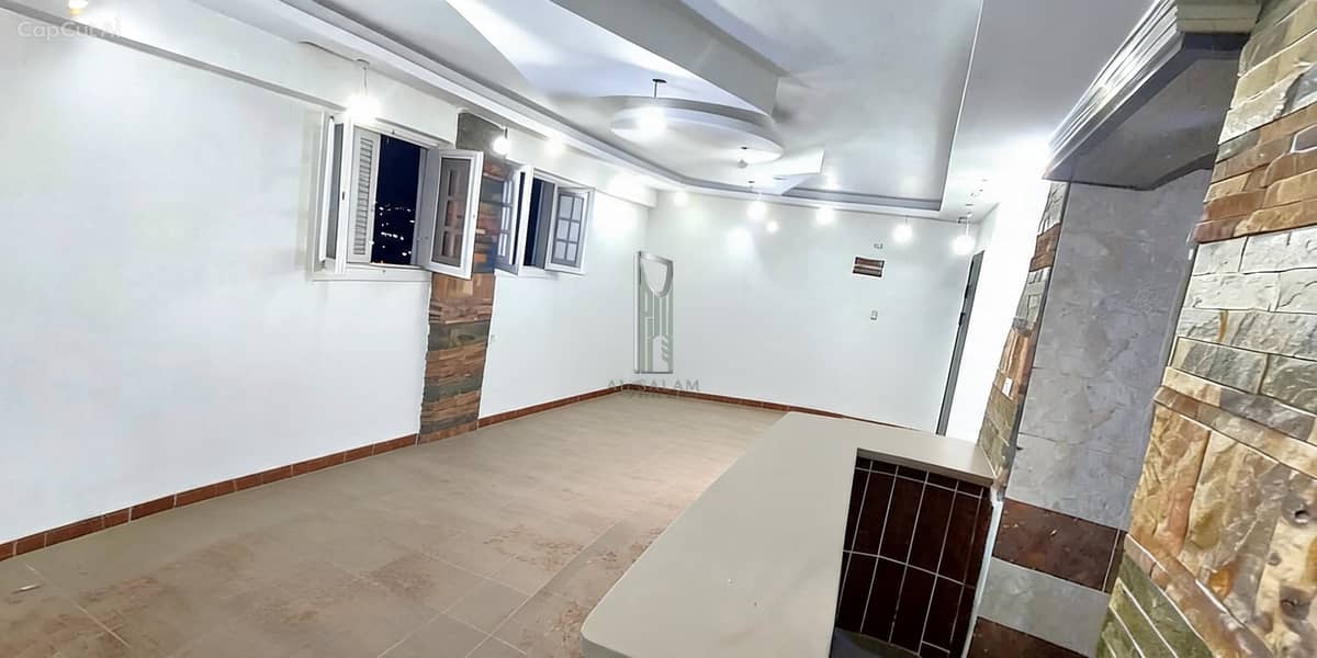 8 room_26_cleaned. jpg