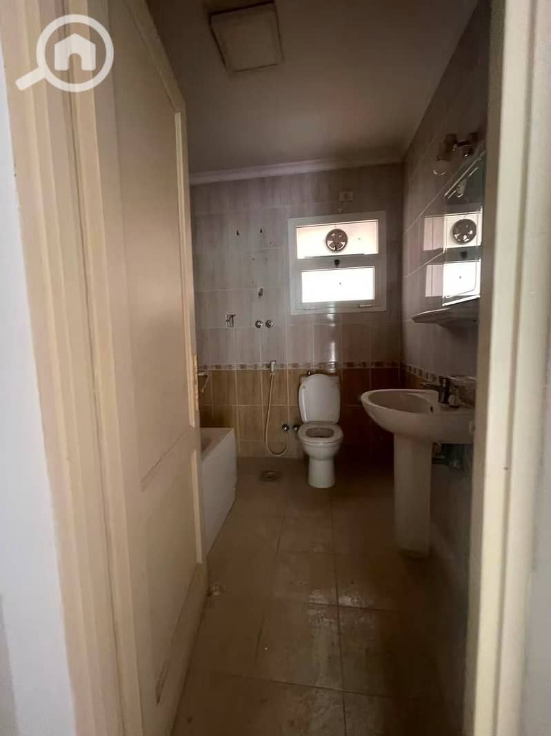 4 192933. jpg
