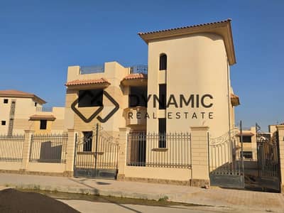 5 Bedroom Villa for Sale in Sheikh Zayed, Giza - WhatsApp Image 2026-07-29 at 17.27. 53 (1). jpeg 5 Bedroom Villa for Sale in Sheikh Zayed, Giza - WhatsApp Image 2026-07-29 at 17.27. 53 (1). jpeg