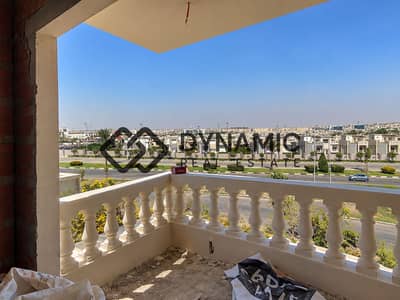4 Bedroom Apartment for Sale in New Cairo, Cairo - Crisp Villa Vista from Unfinished Balcony. png 4 Bedroom Apartment for Sale in New Cairo, Cairo - Crisp Villa Vista from Unfinished Balcony. png