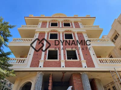 شقة 3 غرف نوم للبيع في القاهرة الجديدة، القاهرة - Grand Neoclassical Building Under Construction. png