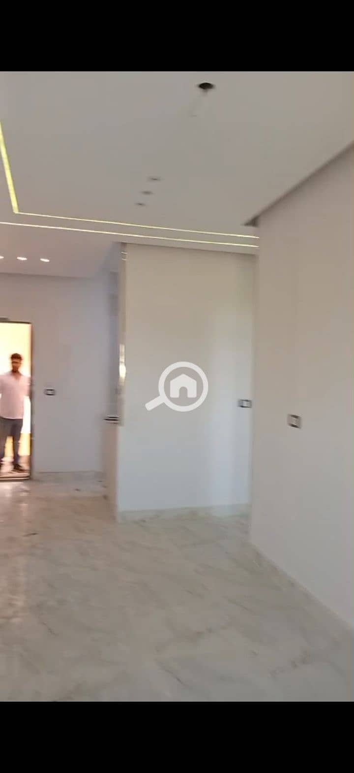 4 224879. jpg
