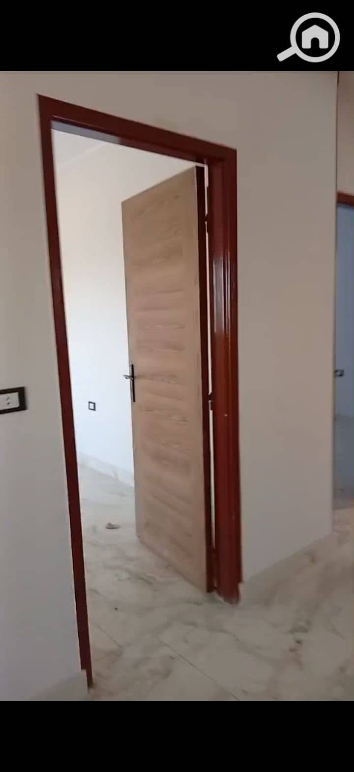 5 224880. jpg