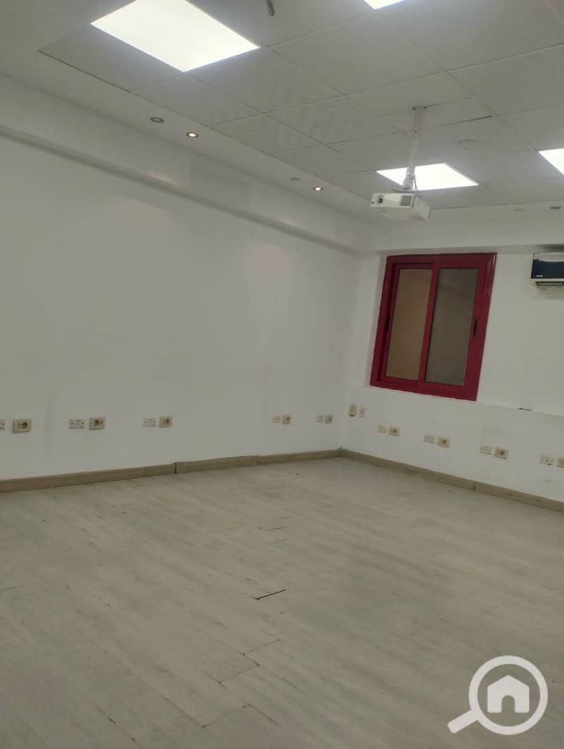 3 49263. jpg