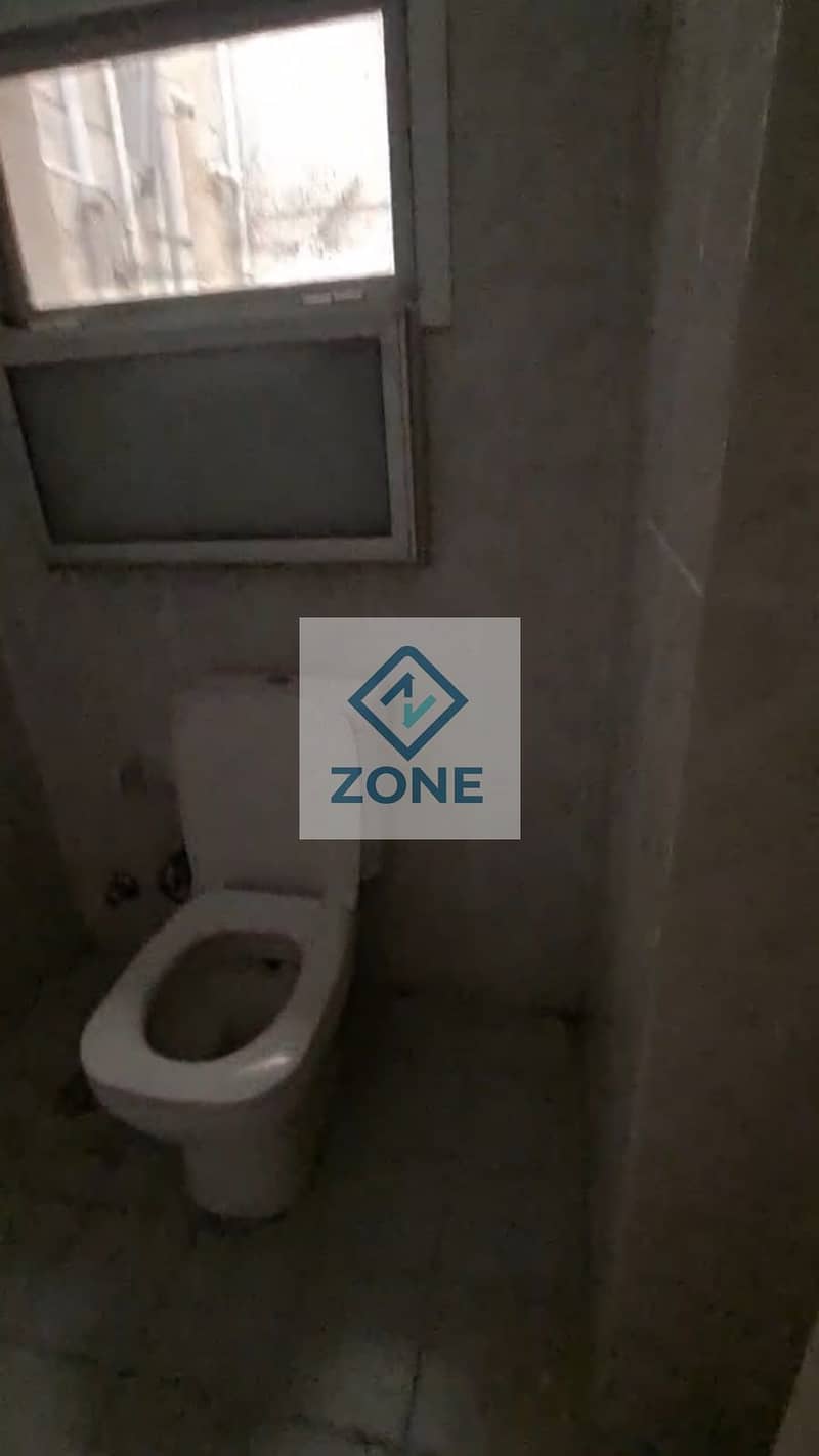 13 8c41a662-5a56-439c-b8cf-1a890d2f9c49. jpg