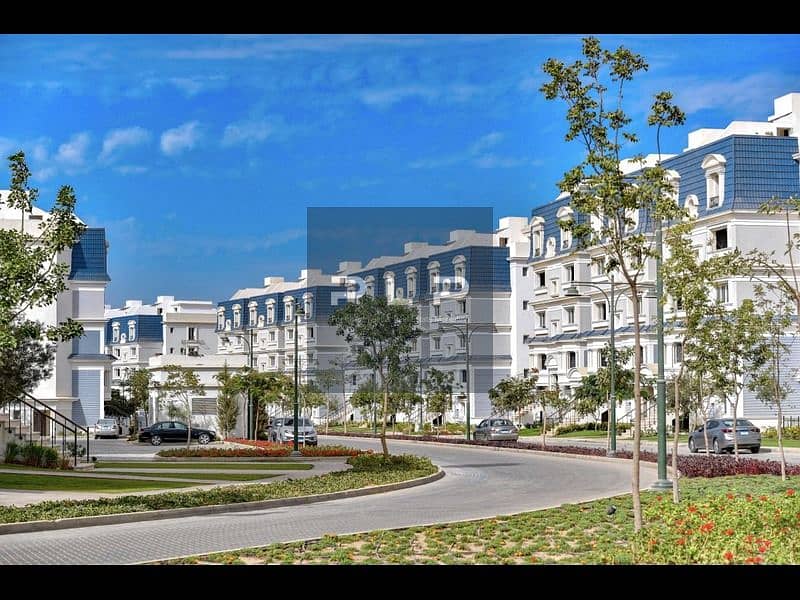 7 Life in Mountain View Hyde Park compound. jpg