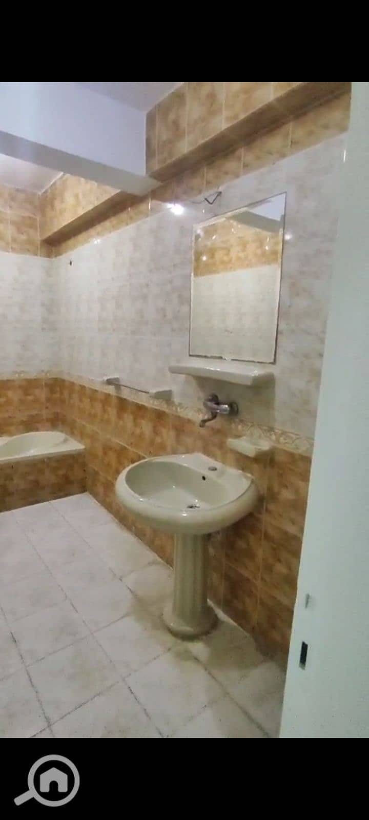 3 1000974327. jpg