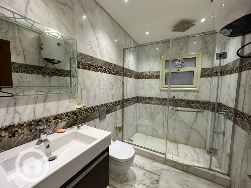 22 8a191d8f-1f65-4fd0-8a88-f62ba49ec695. jpg