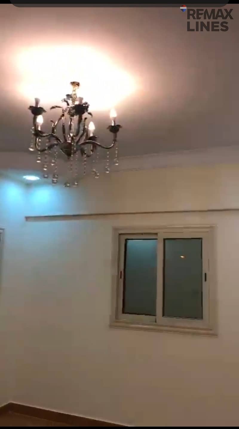 7 1001418380. jpg
