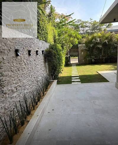 4 Bedroom Villa for Sale in New Cairo, Cairo - FB_IMG_1791384116900. jpg 4 Bedroom Villa for Sale in New Cairo, Cairo - FB_IMG_1791384116900. jpg
