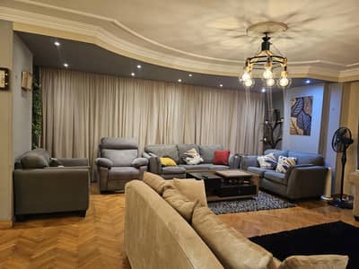 3 Bedroom Apartment for Sale in Nasr City, Cairo - شقة لقطة للبيع