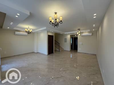 4 Bedroom Villa for Rent in 6th of October, Giza - IMG_8115. jpg