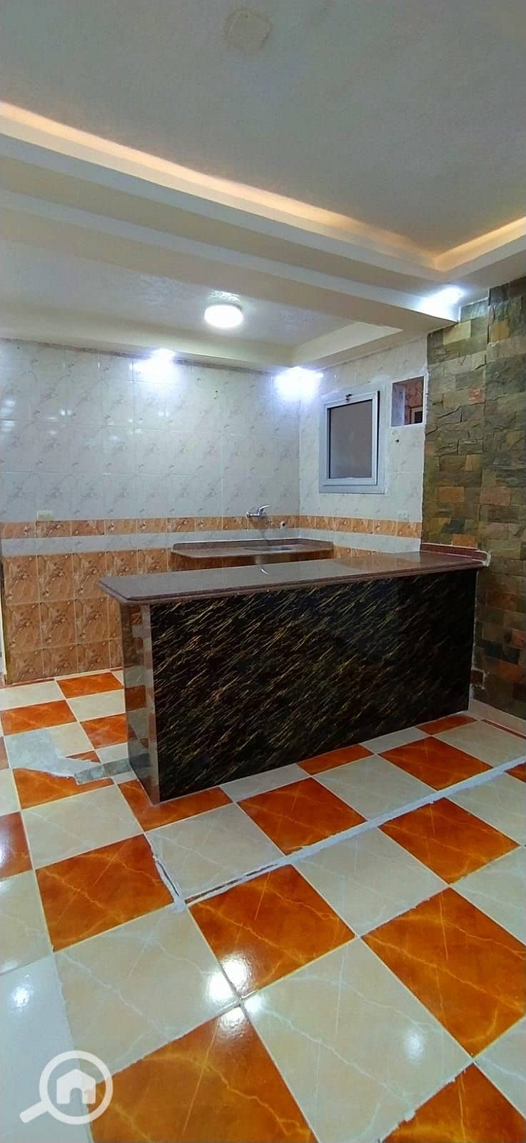4 1000737603. jpg