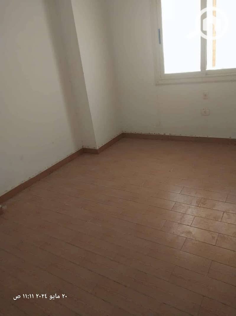 4 43367. jpg
