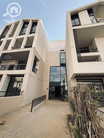 4 Bedroom Duplex for Sale in Sheikh Zayed, Giza - WhatsApp Image 2026-10-08 at 7.31. 19 PM. jpeg