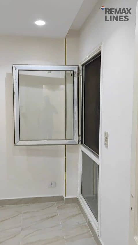 5 5381. jpg