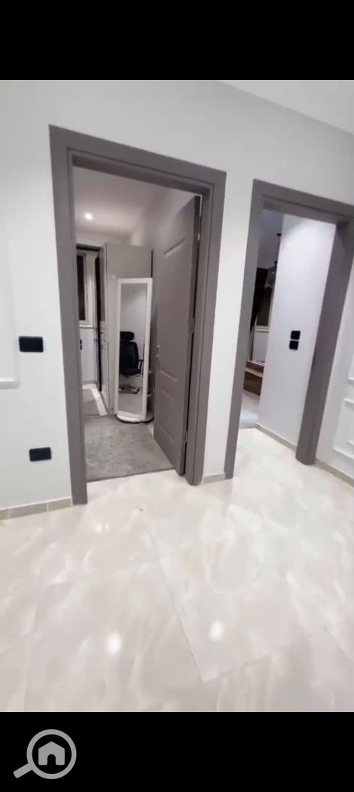 2 1000498809. jpg