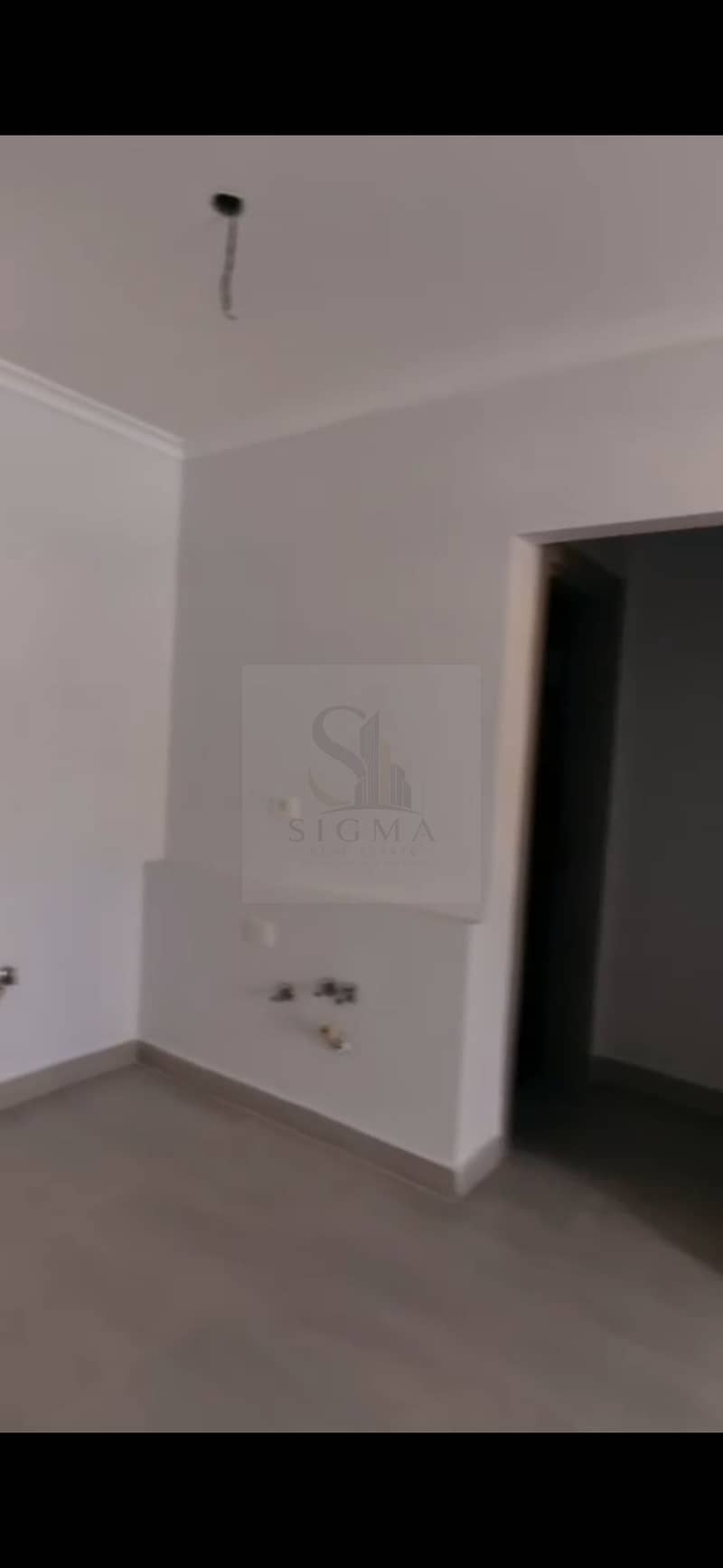 8 1000471372. jpg