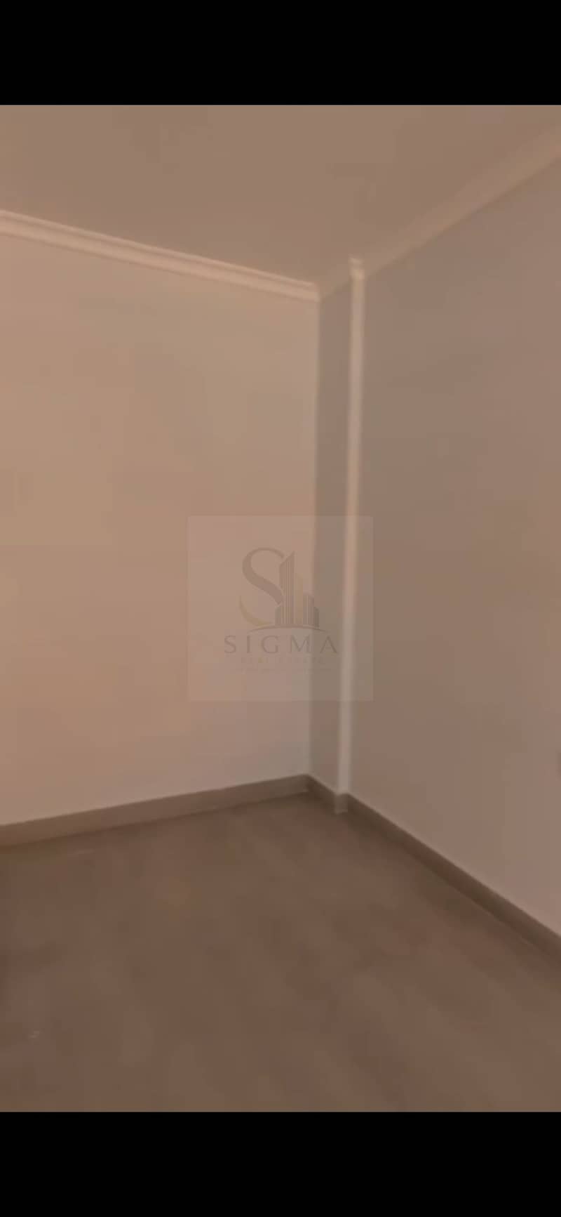 10 1000471369. jpg