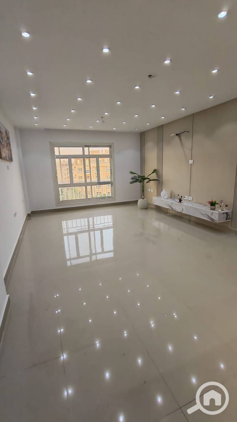 4 64743fea-853c-422e-9974-434e84893e17. jpg