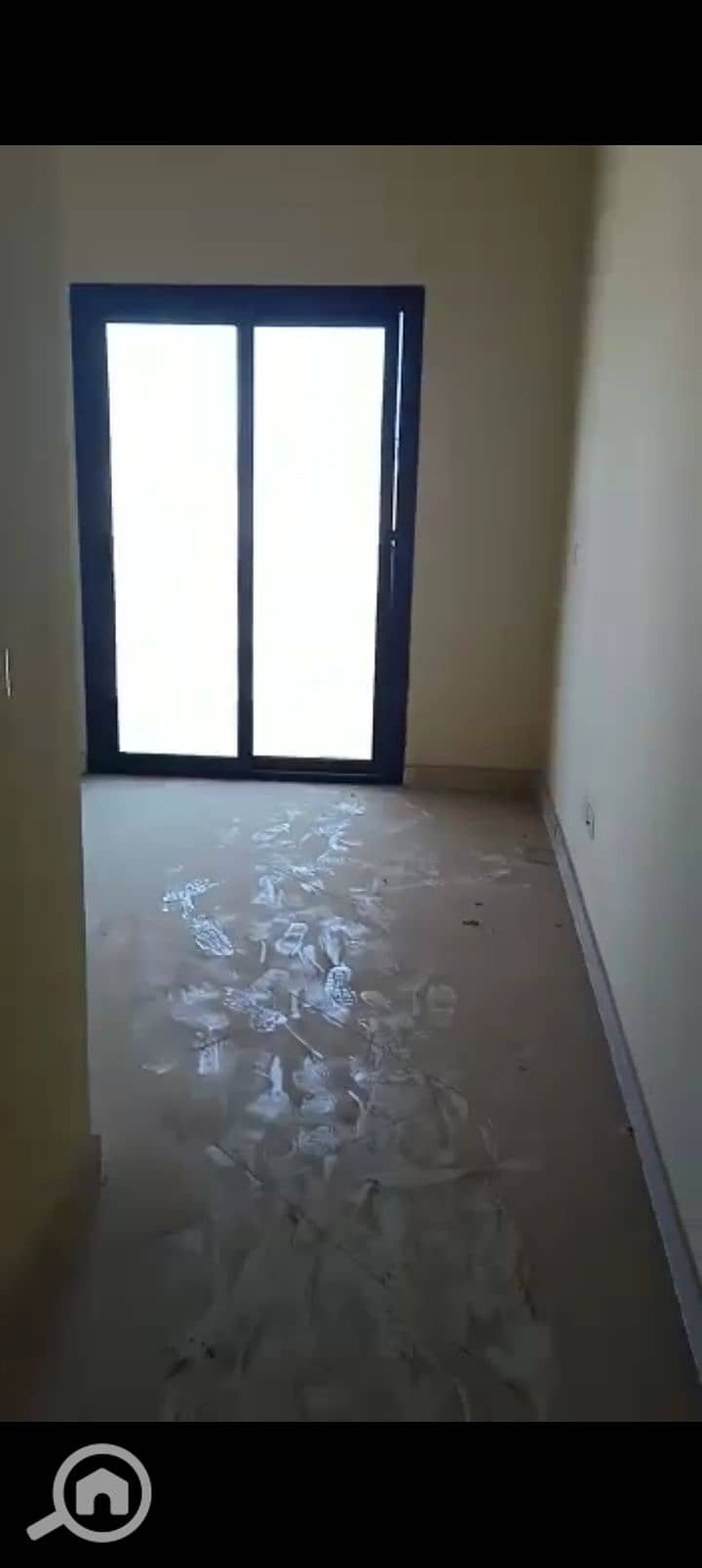 2 1000498883. jpg