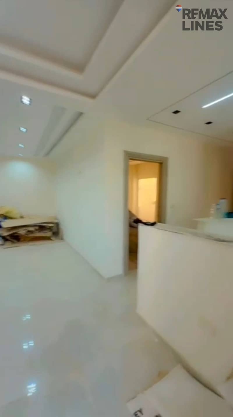 7 1001419624. jpg