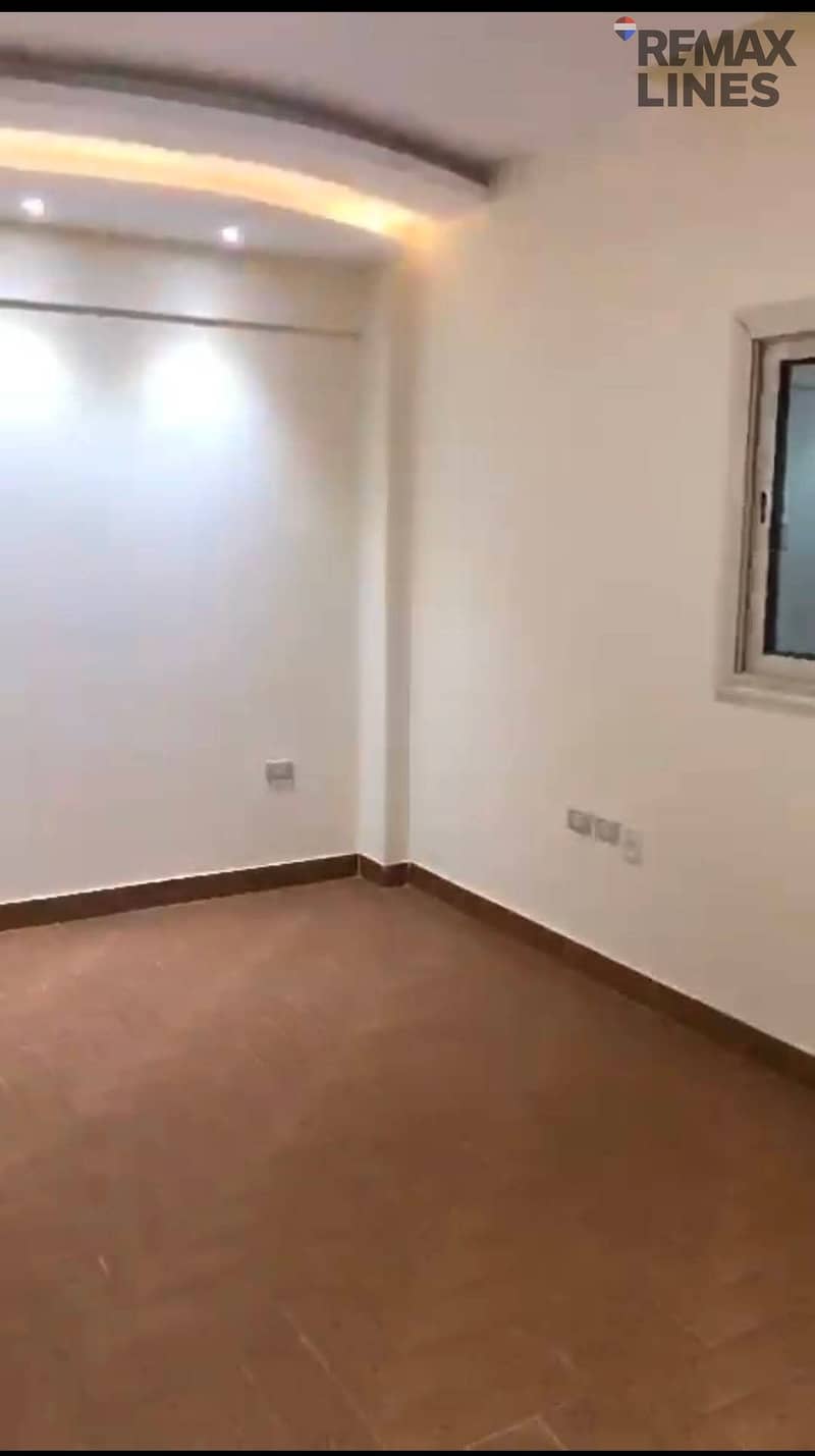 8 1001419711. jpg
