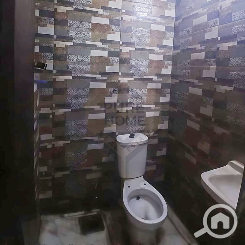 6 5. jpg