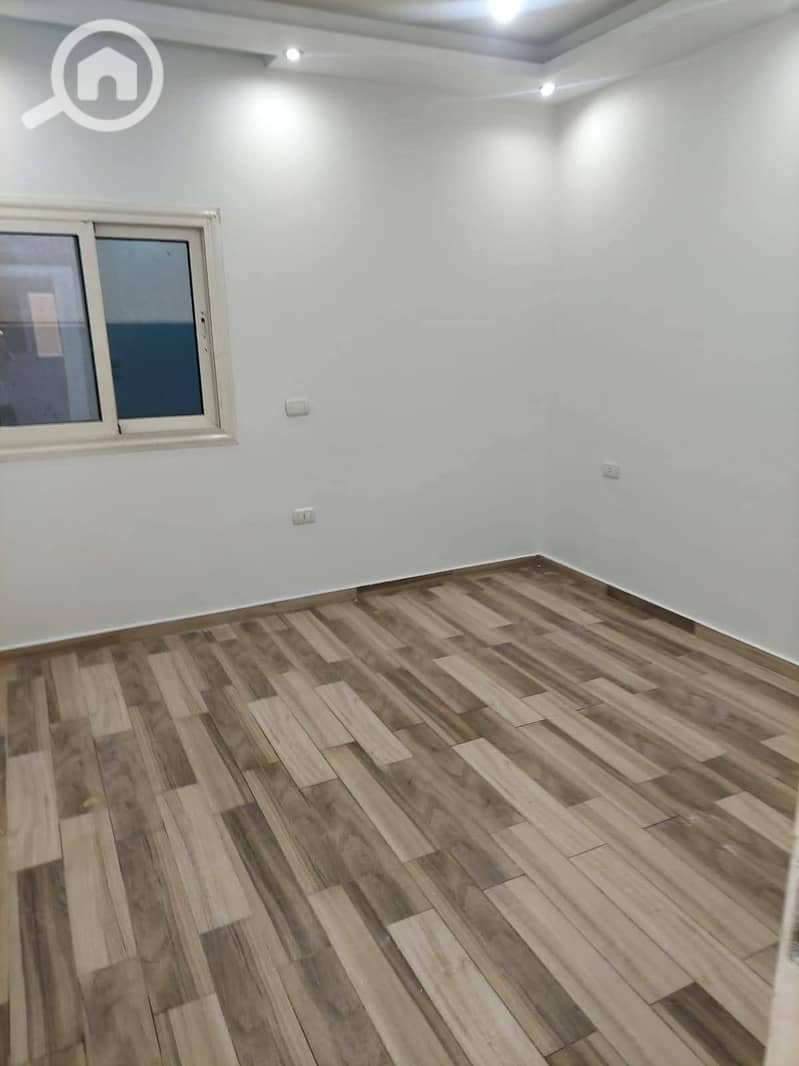 11 1000842789. jpg