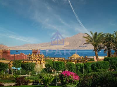 2 Bedroom Chalet for Sale in Soma Bay, Red Sea - pexels-ivars-33754289. jpg 2 Bedroom Chalet for Sale in Soma Bay, Red Sea - pexels-ivars-33754289. jpg