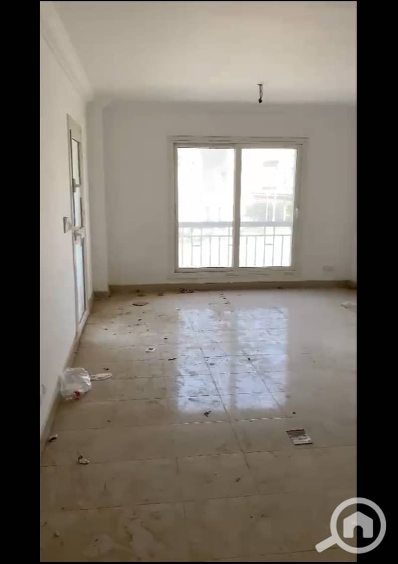 12 units-74761742206413. jpg