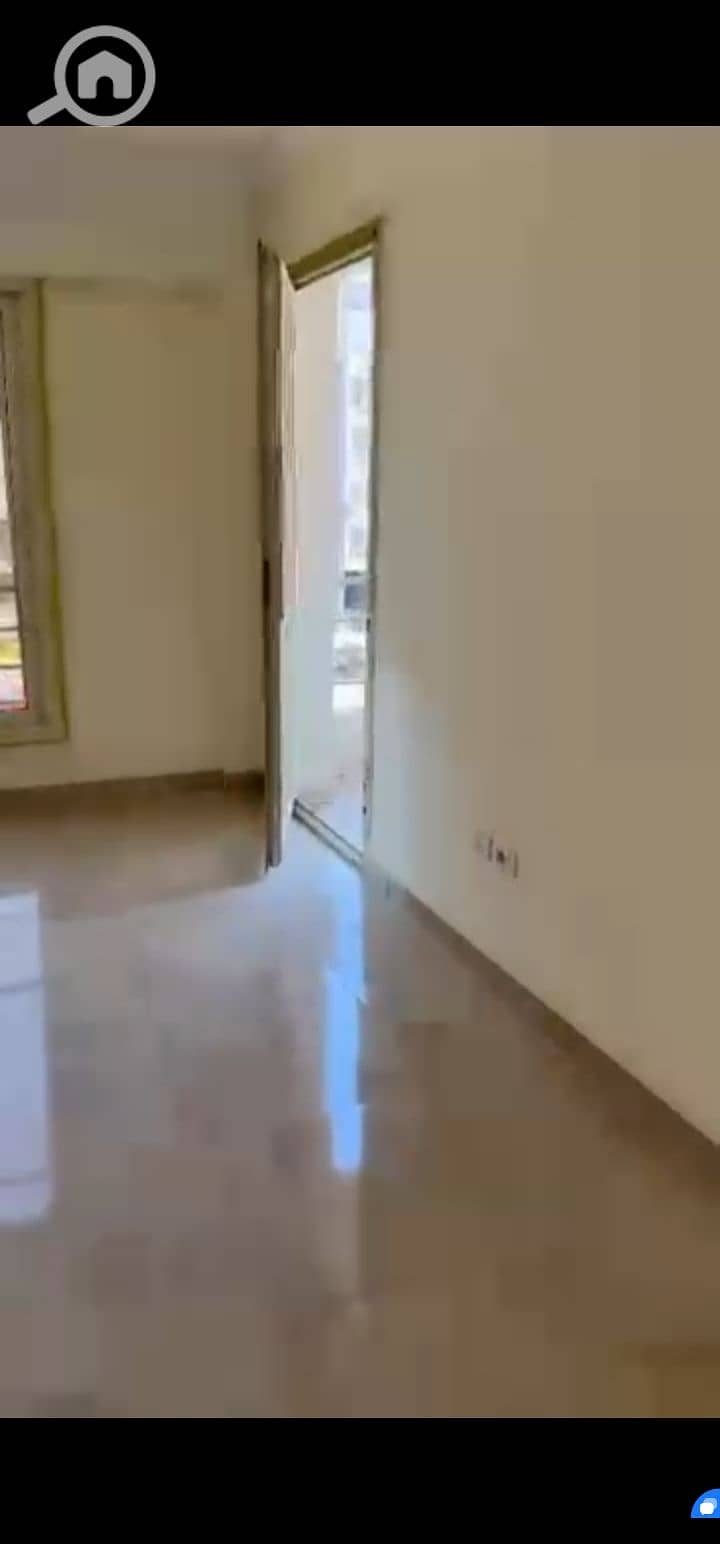 4 1000412591. jpg