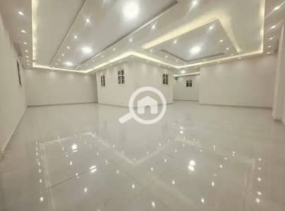 3 Bedroom Flat for Rent in New Cairo, Cairo - c716fc8c-eb63-4761-aaf4-77fcba50260f. jpg 3 Bedroom Flat for Rent in New Cairo, Cairo - c716fc8c-eb63-4761-aaf4-77fcba50260f. jpg