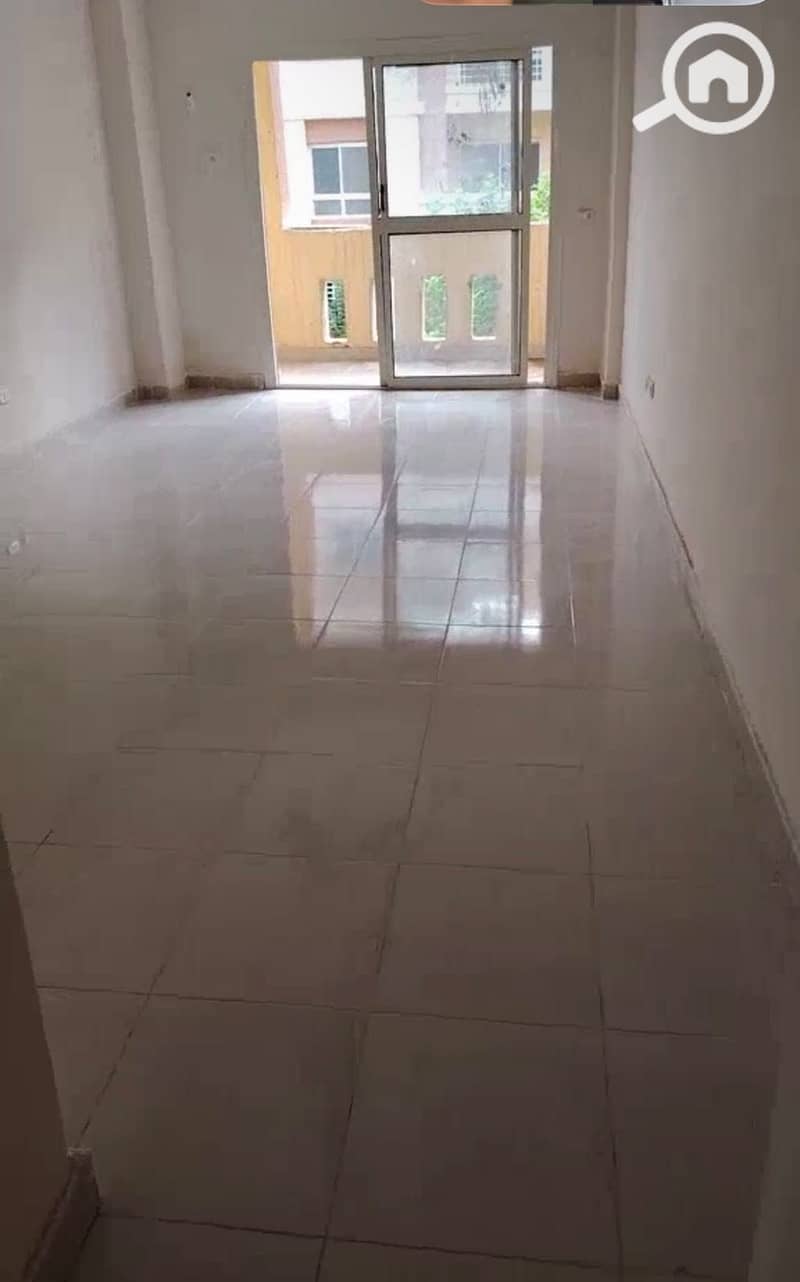 2 24679. jpg