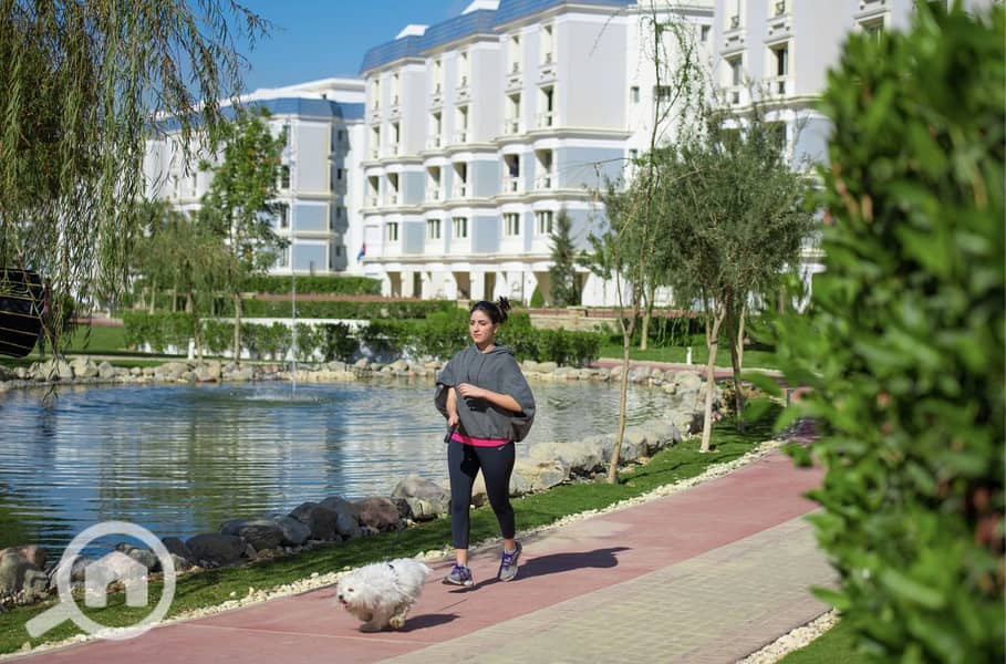 6 Lakes in Mountain View Hyde Park compound. jpg