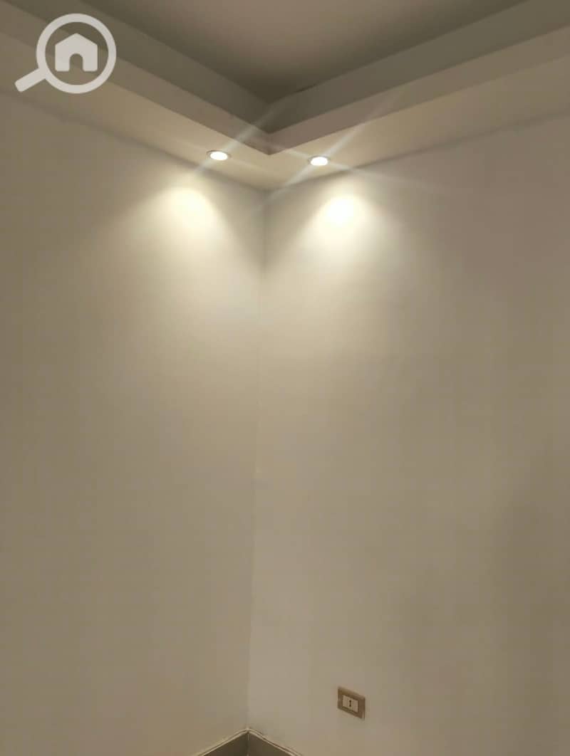 2 330846. jpg