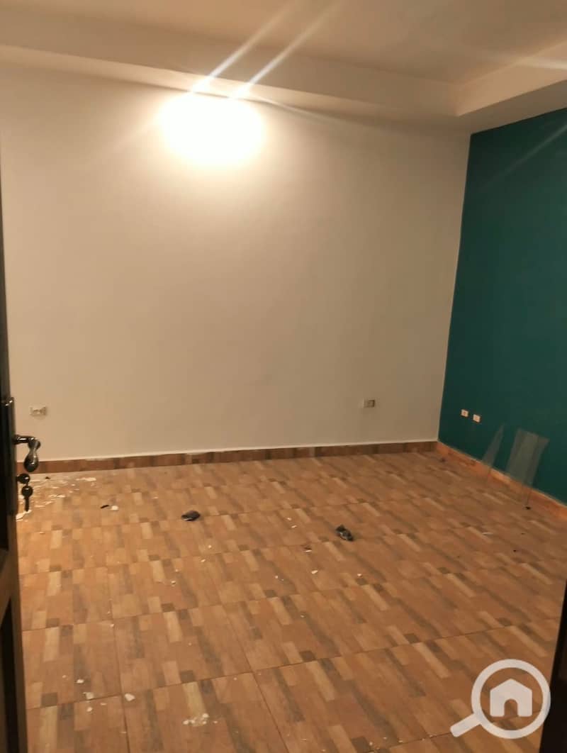 9 330849. jpg