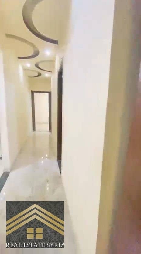 19 1000567530. jpg