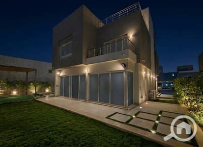 4 Bedroom Townhouse for Sale in Sheikh Zayed, Giza - 8b728b5f-64f6-459a-a323-f63a435d8973. jpg
