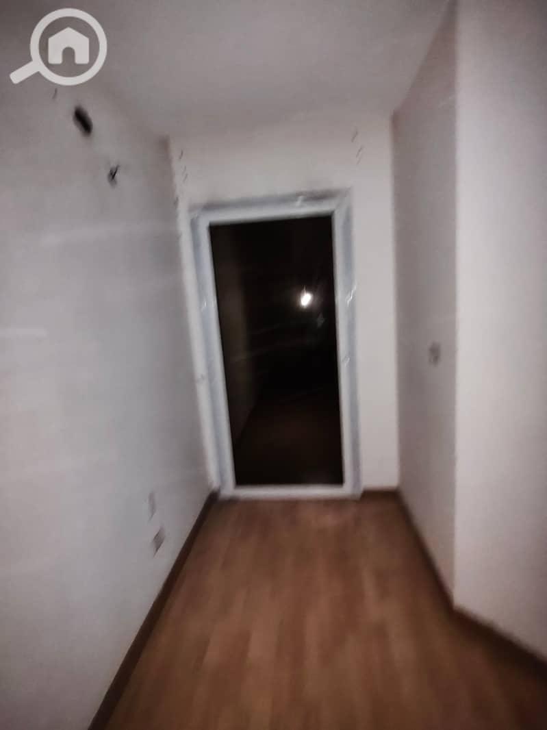 3 79786. jpg