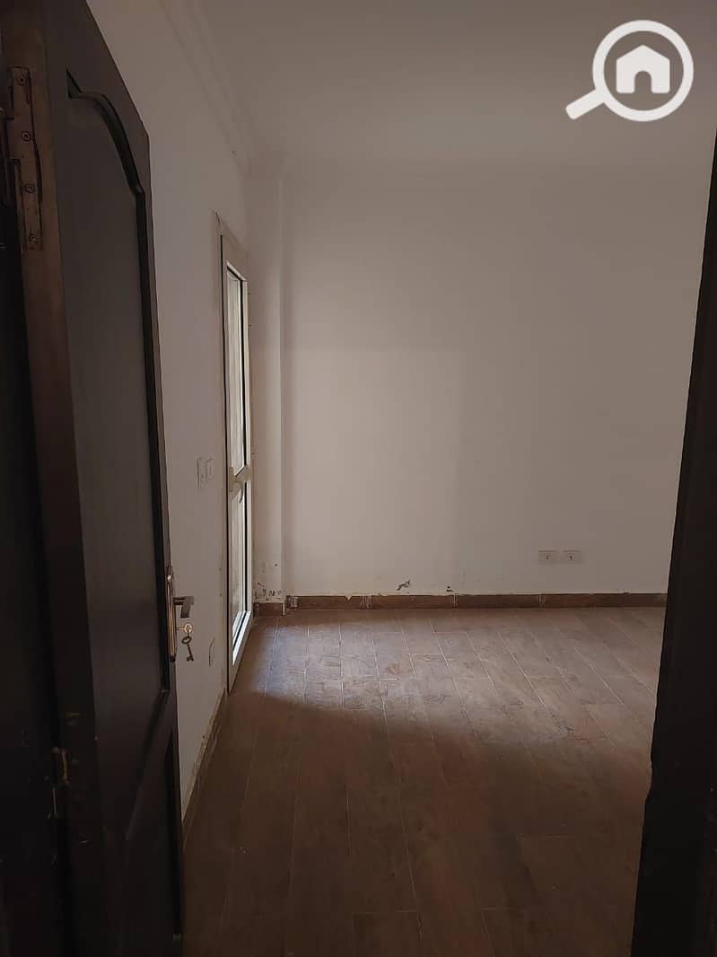 7 1000318195. jpg