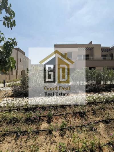 5 Bedroom Townhouse for Sale in 6th of October, Giza - 841603951_28947029424927902_5032391657985626047_n. jpg