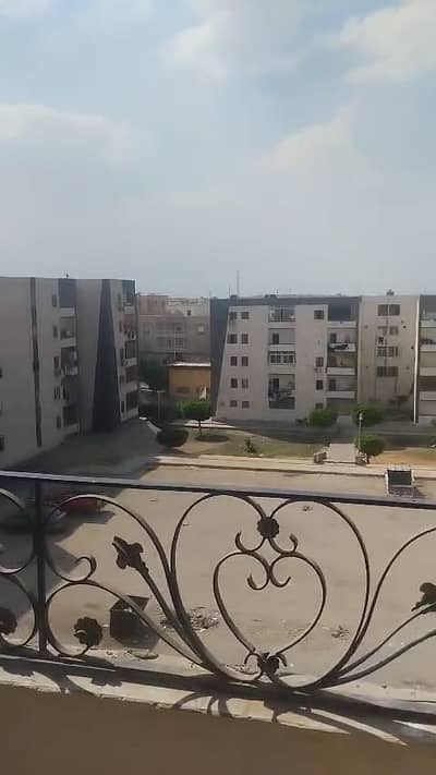 3 Bedroom Flat for Sale in New Cairo, Cairo - شقة 94 متر 3 غرف للبيع - الحي الثالث - التجمع الخامس